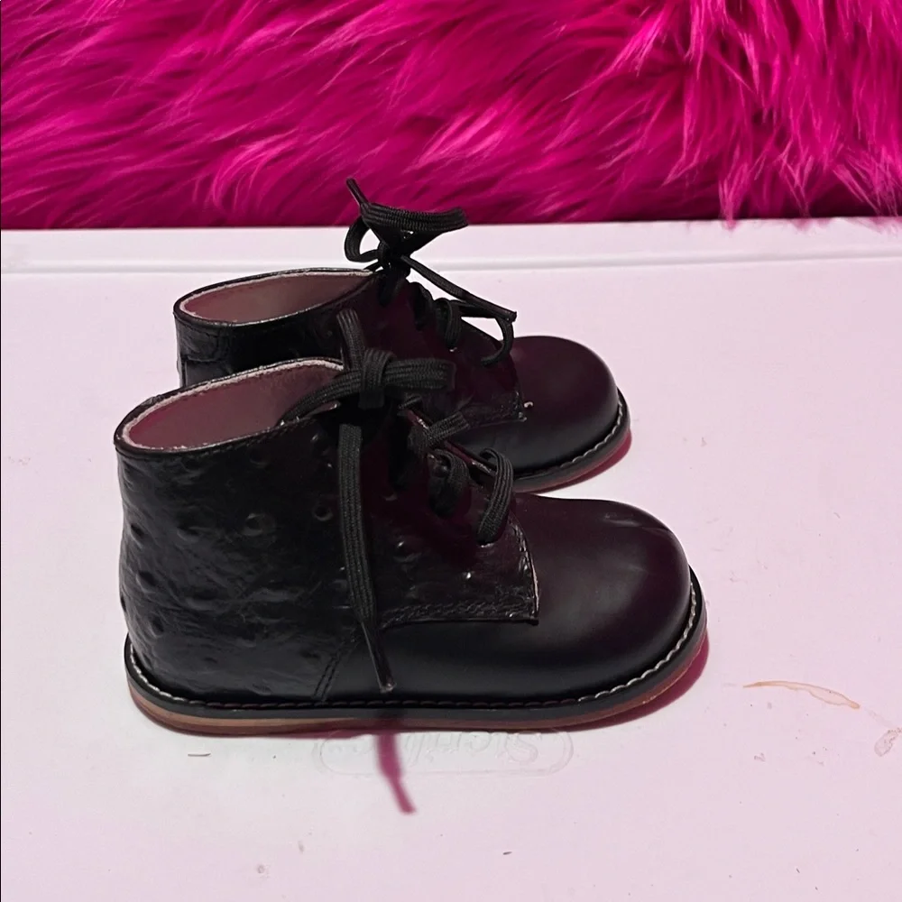 FABULOUSLY FLAWED TODDLER JOSMO HARD BOTTOM SHOES